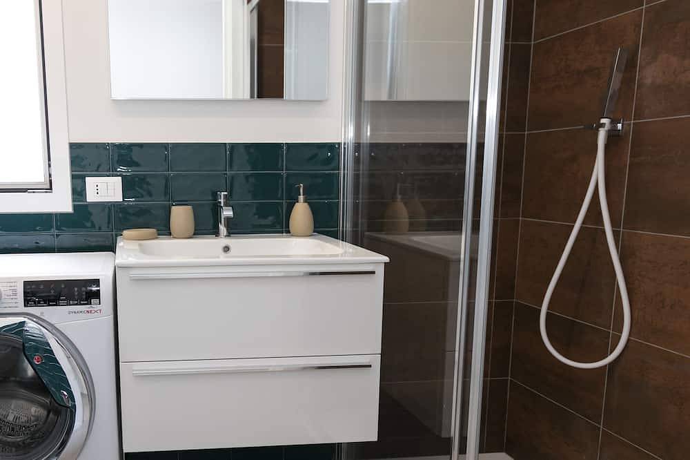 Apartamento entero, Sea view apartment in Senigallia with furnished balcony and parking space in Senigallia, Senigallia (Municipality)