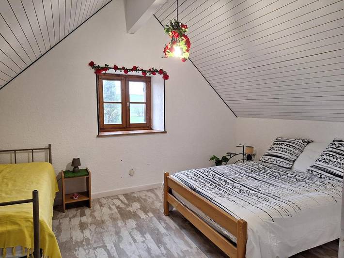 Gîte pour 2 personnes, avec jardin et vue à Martigny-le-Comte - 4
