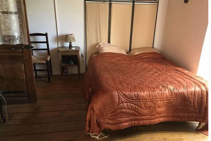 Location de vacances pour 10 personnes, avec jardin, animaux acceptés à Lachapelle-Graillouse - 4