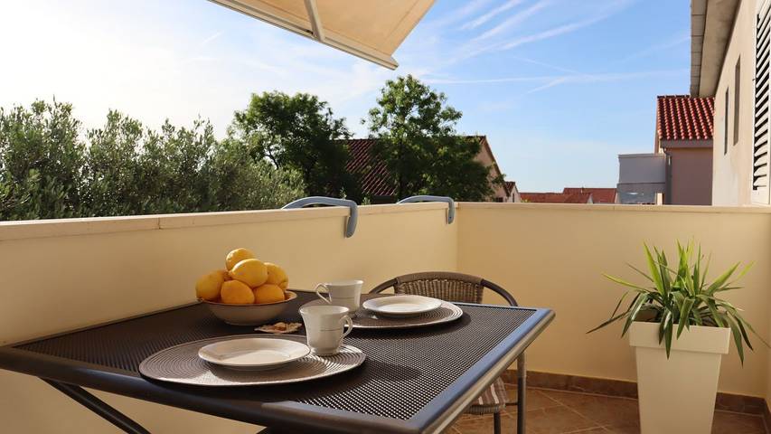 Studio für 2 Personen, mit Terrasse in Orebic