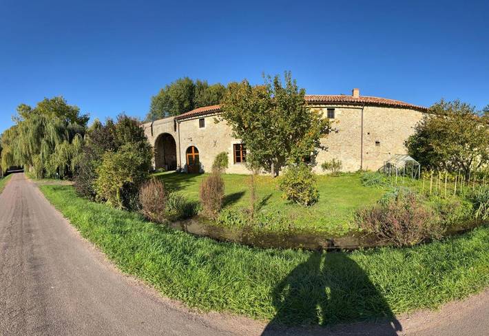 Location de vacances pour 8 personnes, avec jardin et vue dans Marnes - 4