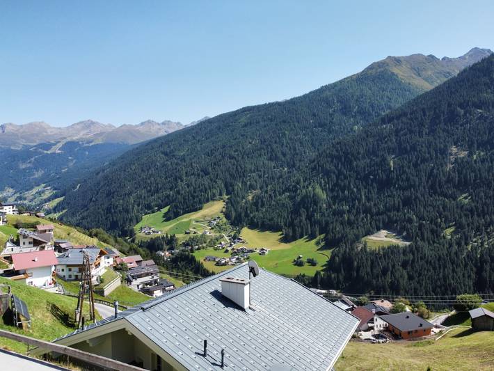Ferienwohnung für 11 Personen, mit Balkon in Tiroler Oberland - 2