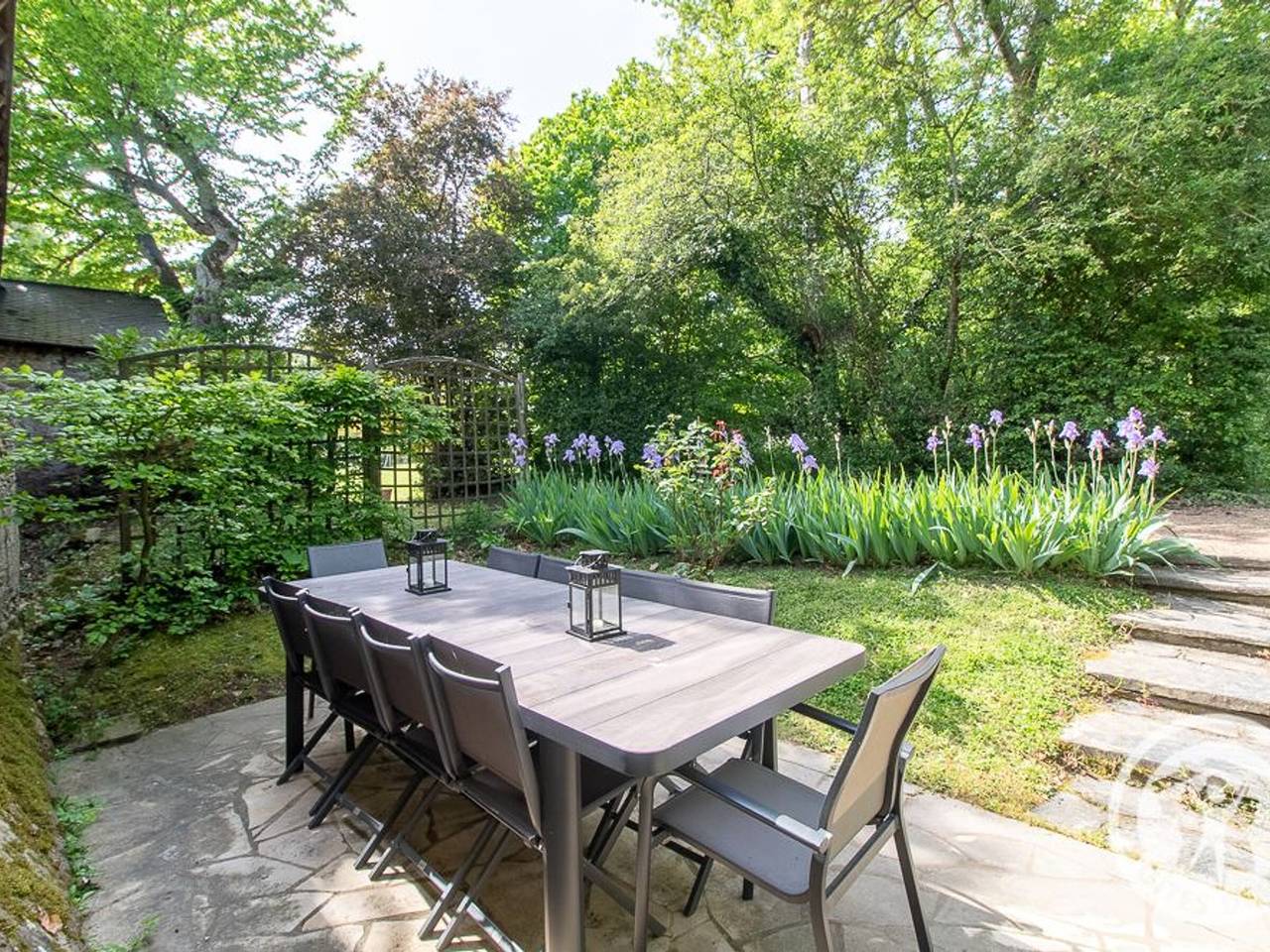 Charmant gîte familial avec parc, près des vignobles, à 30 min d’Angers - Confort et cadre raffiné. in Rochefort-sur-Loire, Vallée de la Loire