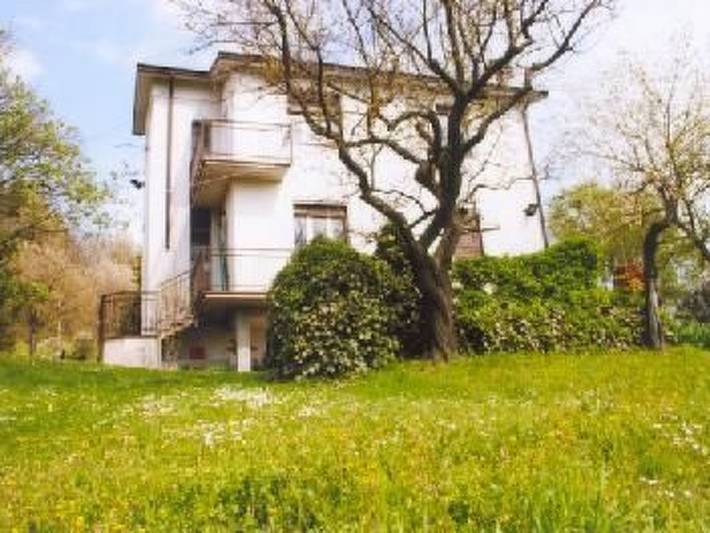 Appartamento intero, Wohnung mit Panoramablick für 2 Personen in Salsomaggiore Terme, Provincia di Parma