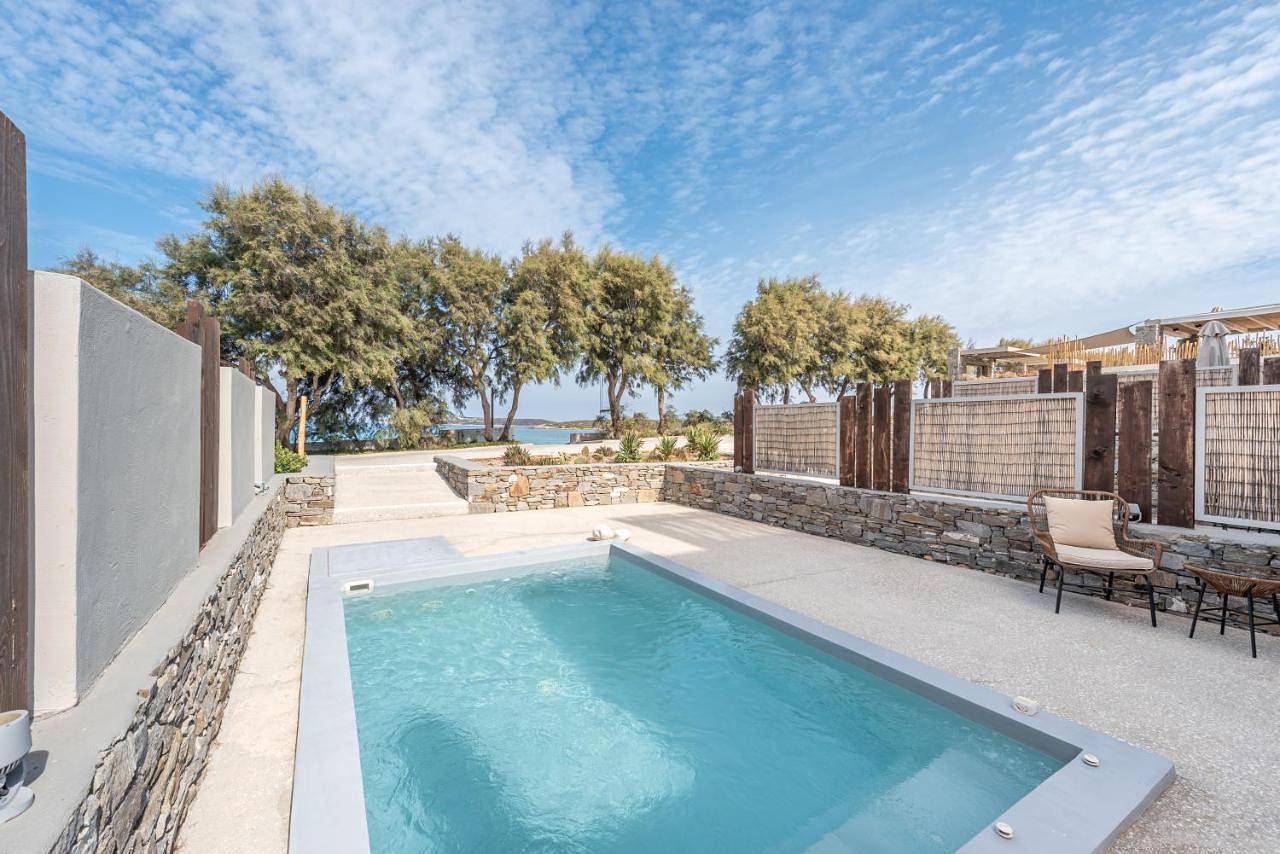 Paros Comfy Suites in Xifara, Paros