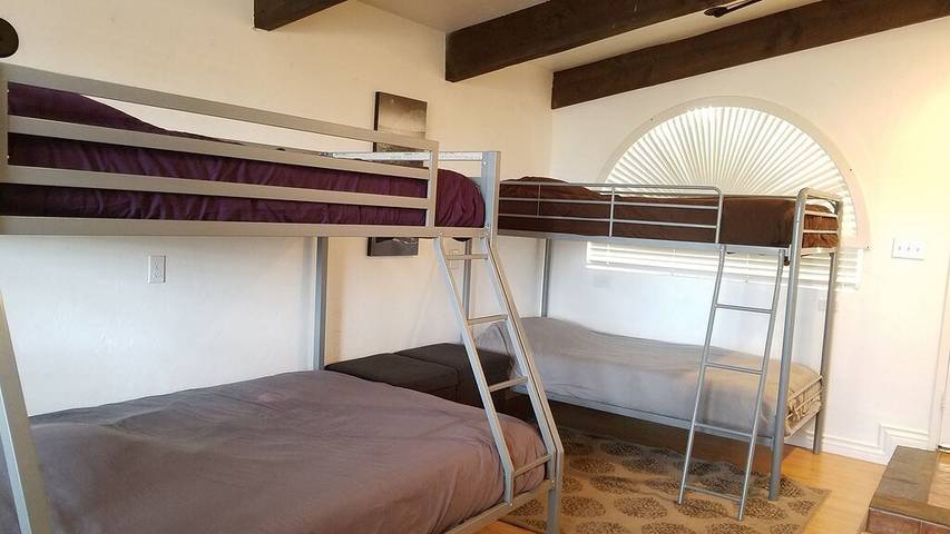 Vacation rental for 12 people, with terrace in Spring Valley (NV)