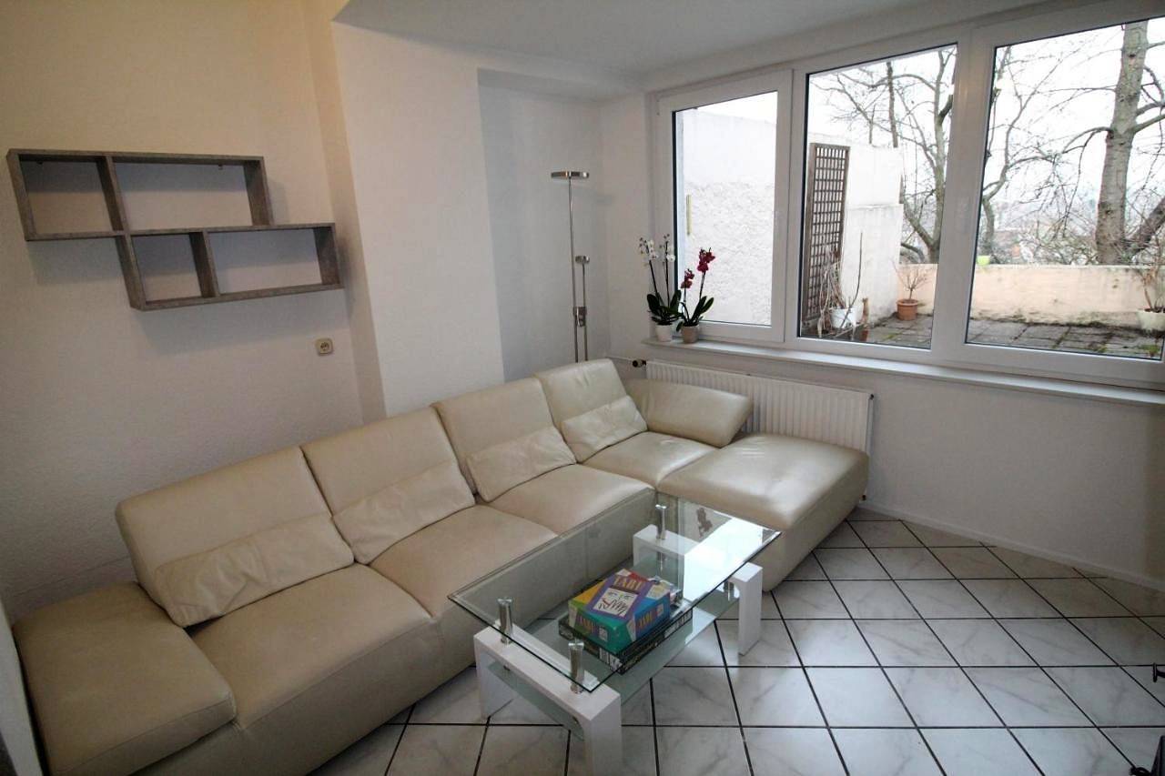Ganze Wohnung, Two-Bedroom Apartment in Mainz, Rheinhessen