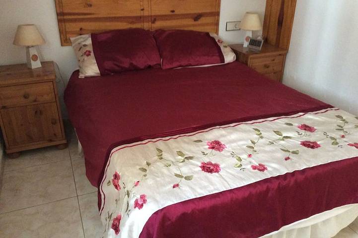 Bungalow für 6 Personen, mit Whirlpool und Pool sowie Terrasse in Puerto Rico (Gran Canaria) - 2