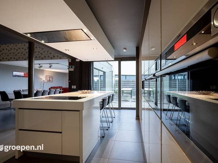 Location de vacances pour 14 personnes, avec terrasse et balcon/terrasse à Tenneville - 4