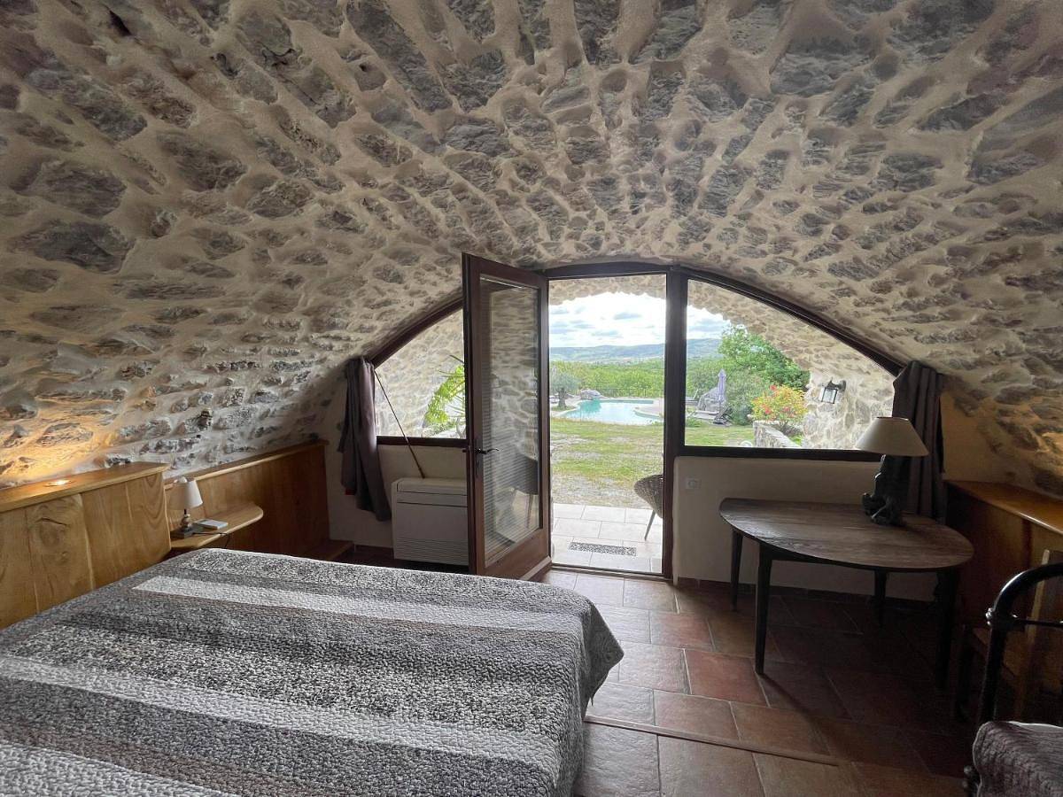 Double Room with Pool View in Balazuc, Ardèche
