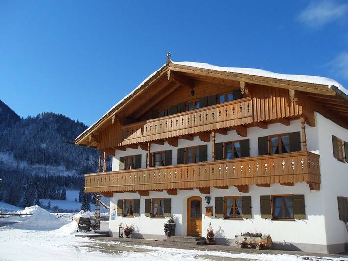 Filter.fish_travel.vacation_home für 4 Personen, mit Balkon und Terrasse sowie Garten am Walchensee - 2