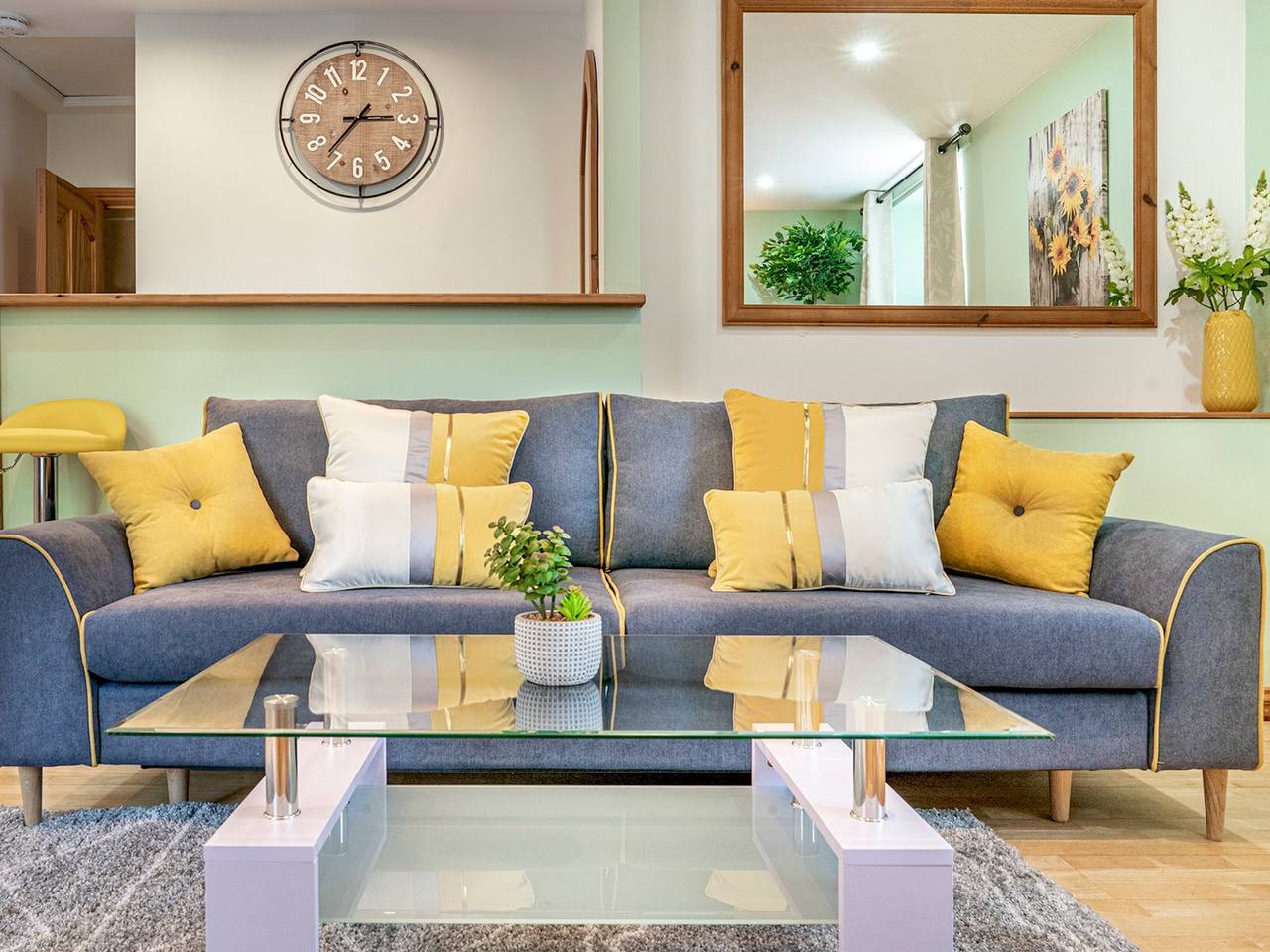 Entire apartment, Simply Stunning 2Br | City Centre | Queens Uni - Pass the Keys in Belfast, County Antrim