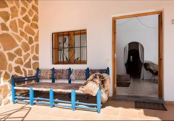 Villa in Santa Eulària des Riu, Ibiza Osten für 6 