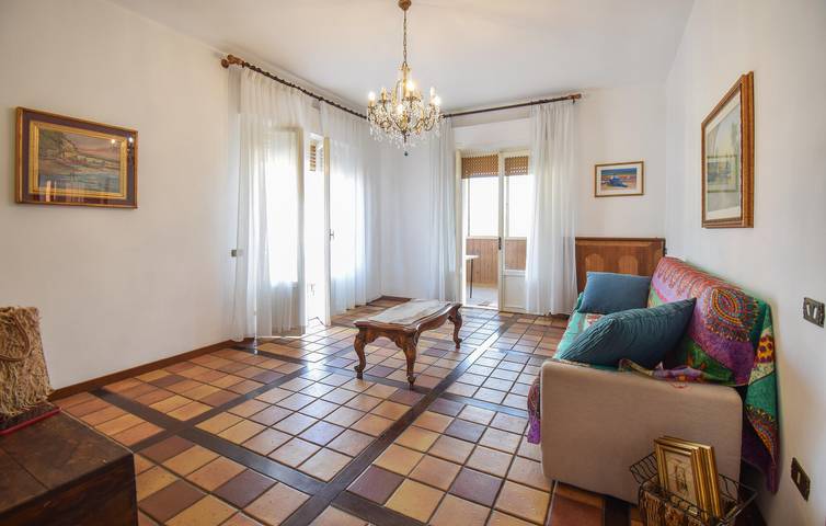 Ganze Ferienwohnung, Gemütliche Gartenwohnung in Flussnähe + Restaurant in Villa Rosa, Martinsicuro