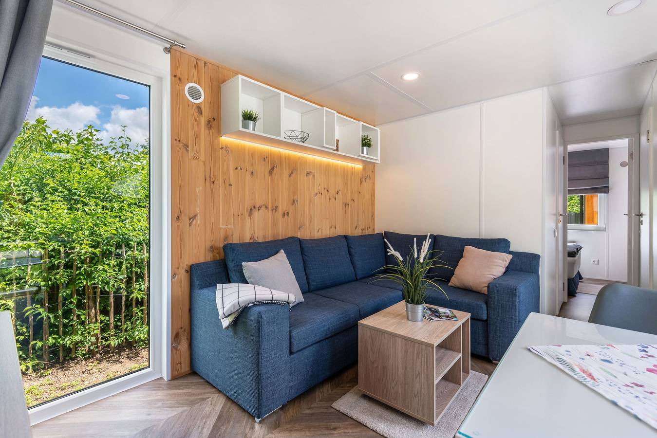 Appartement entier, Appartement 'Holiday Home Tiny Haus Sunside' avec terrasse partagée, jardin privé et Wi-Fi in Riedenburg, Altmühltal