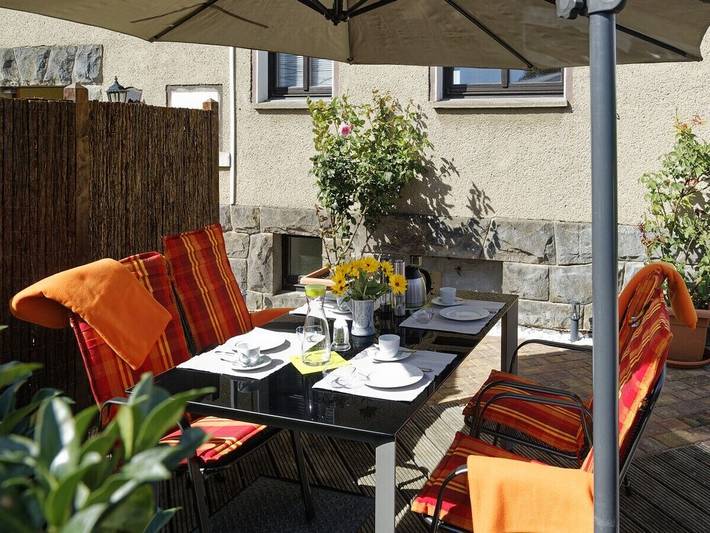 Ferienwohnung mit 1 Schlafzimmer in Coswig, Meißen Region