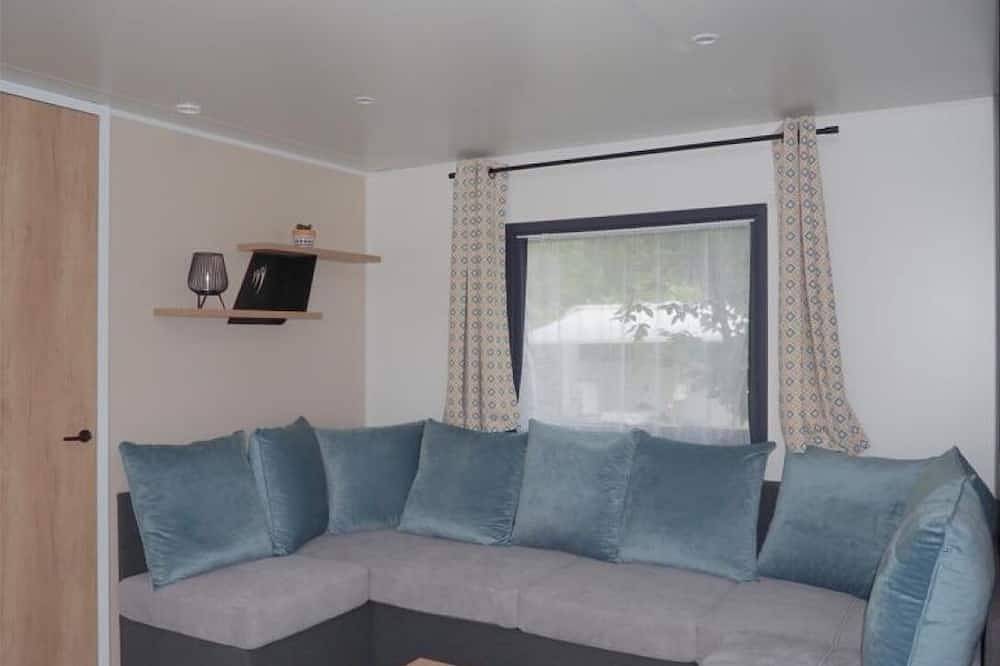 New mobile home 2022 / 44m²+veranda in 3-star vacation park approx. 4km from the beach in Saint-Julien-en-Born, Côte d’Argent