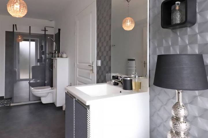 Location de vacances pour 2 personnes, avec jardin et terrasse à Bagnoles-de-l'Orne - 3