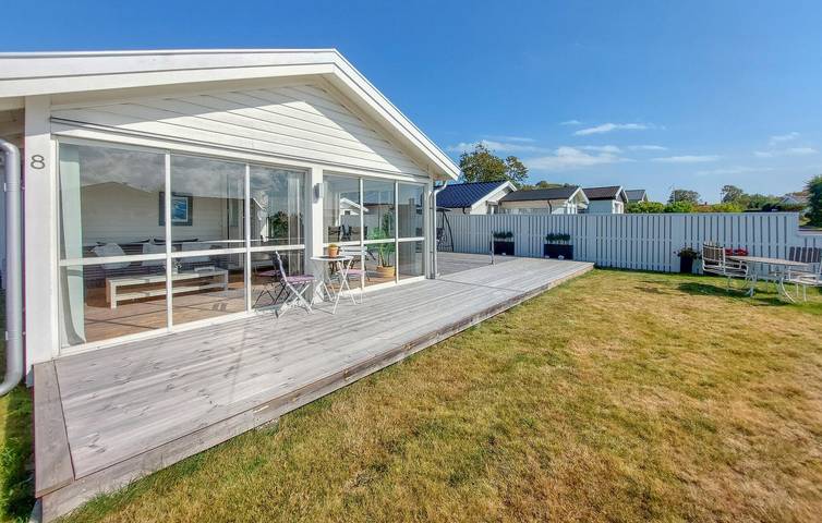 Ferienhaus für 6 Personen mit Terrasse in Falkenbergs und Umgebung