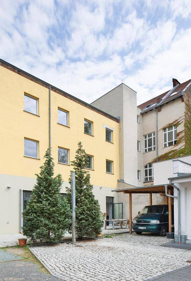 Geheel appartement, Two-Bedroom Apartment in Weissensee (Berlin), Berlijn