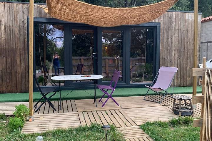 Location de vacances pour 2 personnes, avec Jardin à Taillet