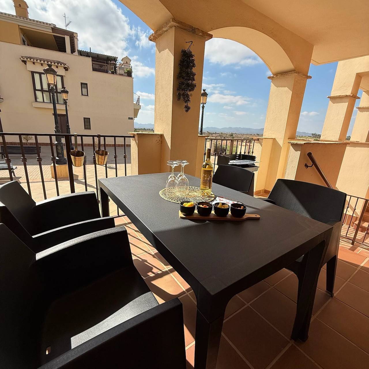 Apartamento entero, Apartamento 'Casa Tranquila' con Vistas a la Montaña, Wi-Fi y Aire Acondicionado in Hacienda del alamo, Fuente Álamo de Murcia