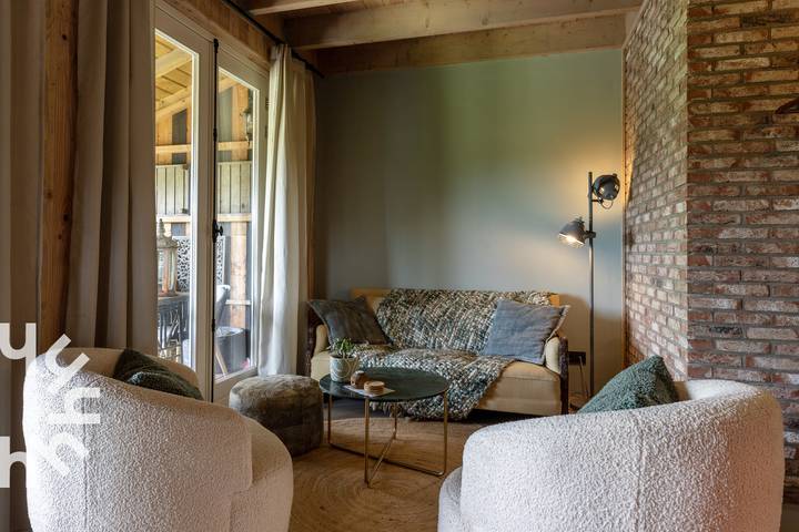 Romantisches Ferienhaus mit Außenspa, Sauna und Teich in ruhiger Lage in Drenthe in Nationalpark Dwingelderveld