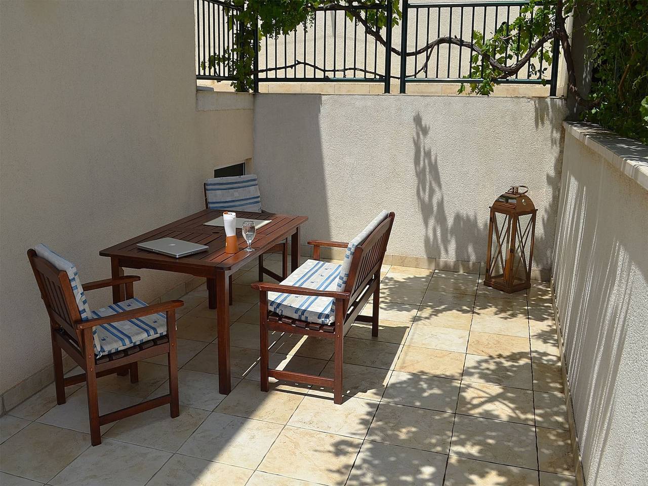 Cały apartament, Apartament wakacyjny dla 4 osób z ogród in Celina, Omiš-Riviera