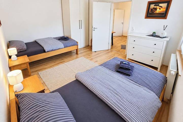 Ganze Wohnung, Deluxe Apartment 7 -Am Rathaus- in Landstuhl, Landkreis Kaiserslautern