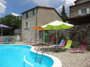 Gîte pour 7 personnes, avec terrasse et jardin à Saint-Paul-le-Jeune