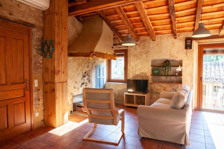 Casa rural para 4 personas, con Balcón y Terraza además de Jardín y Piscina en Las Presas - 4
