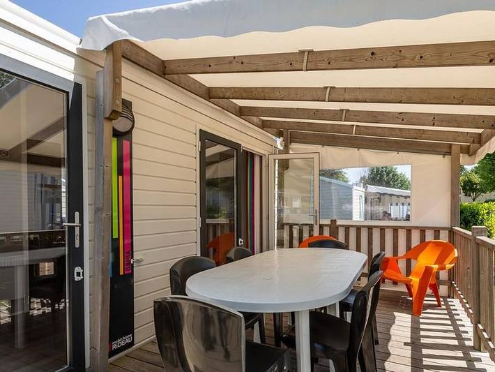 Camping Les Alouettes - Mobilheim 5 personen - Excellence 2 Zimmer Ankunft am Mittwoch in La Chaize-Giraud, Loire-Tal