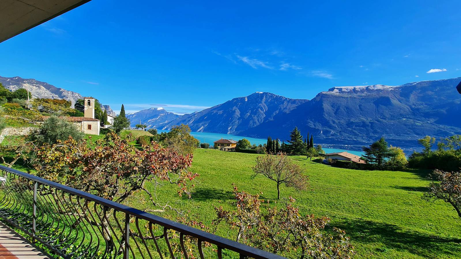 Ganze Wohnung, Country House Casa Marisa Balcony lake view in Tremosine, Gardasee-Berge