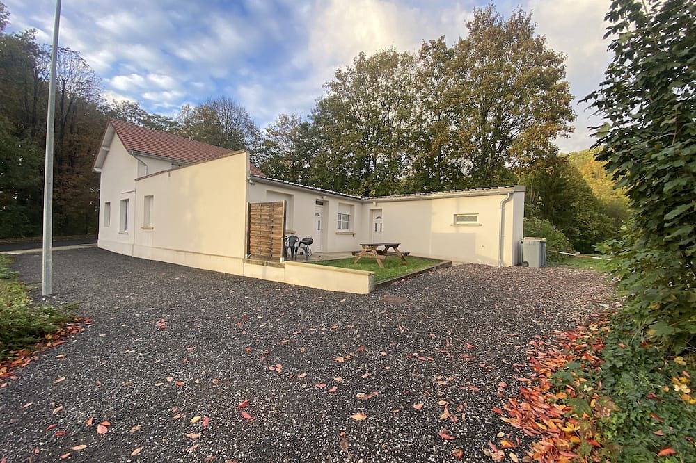 Gite 2 Personnes \"chez Les Blanches\" in Moret-sur-Loing, Sena y Marne