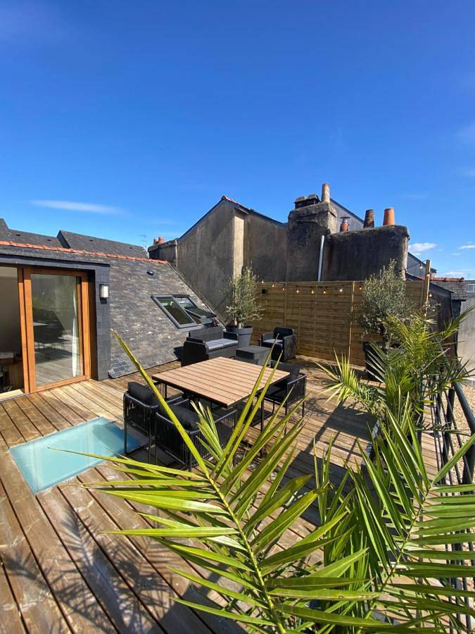 Gîte pour 4 personnes, avec terrasse dans Office De Tourisme D Auray