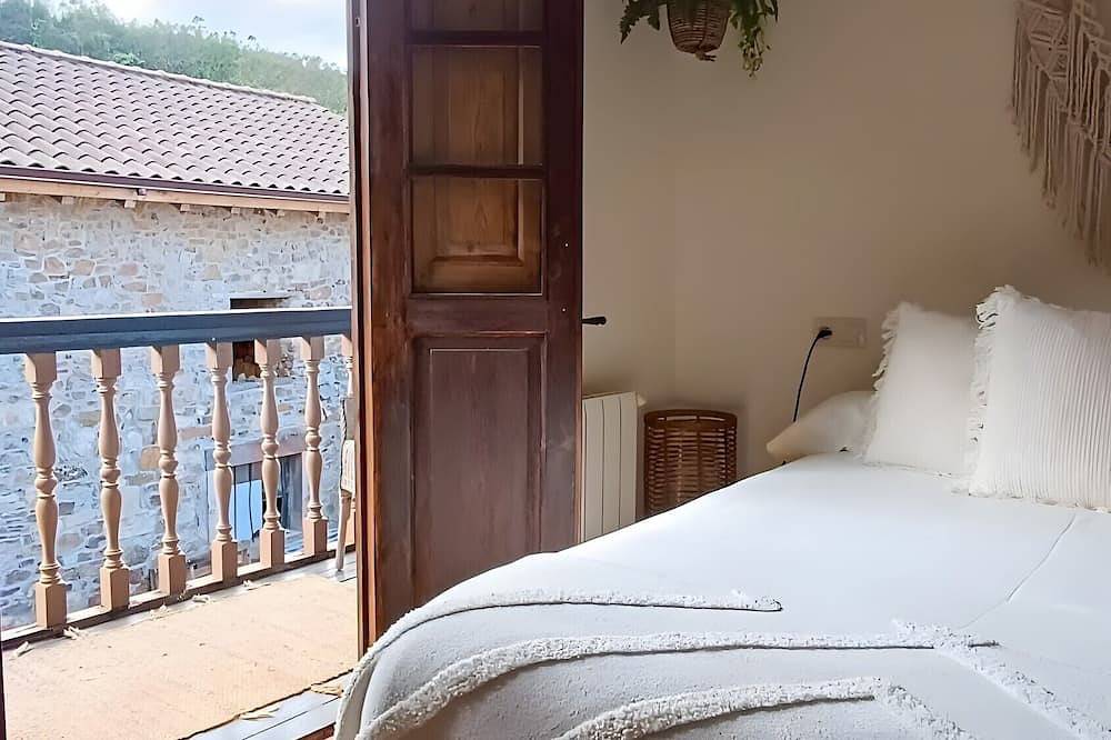 Casa Rural Selmo in the Heart of Asturias in Carreño, Costa Verde (Spain)