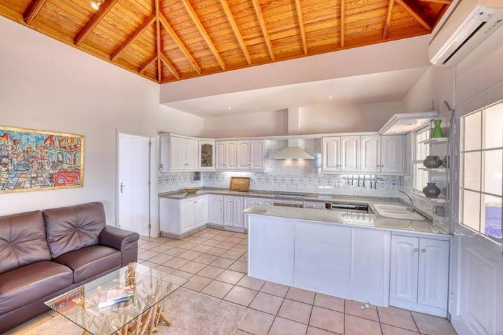 Villa für 4 Personen, mit Pool und Garten sowie Seeblick und Ausblick auf den Kanaren - 4