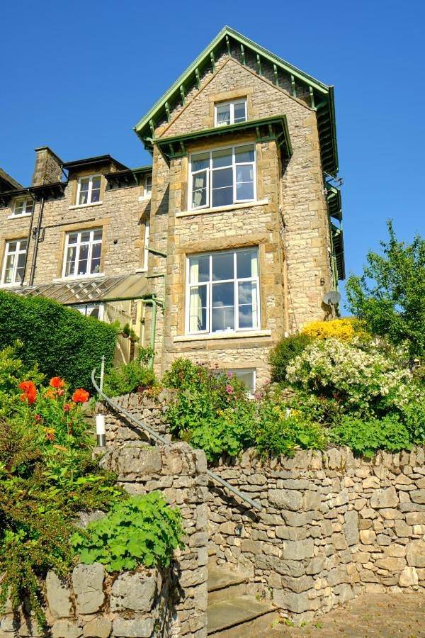 Holiday rental for 2 people in Grange-over-Sands