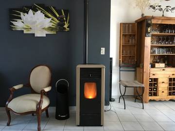 Chambre D’hôte pour 2 Personnes dans Faugères, Parc naturel régional du Haut-Languedoc, Photo 4