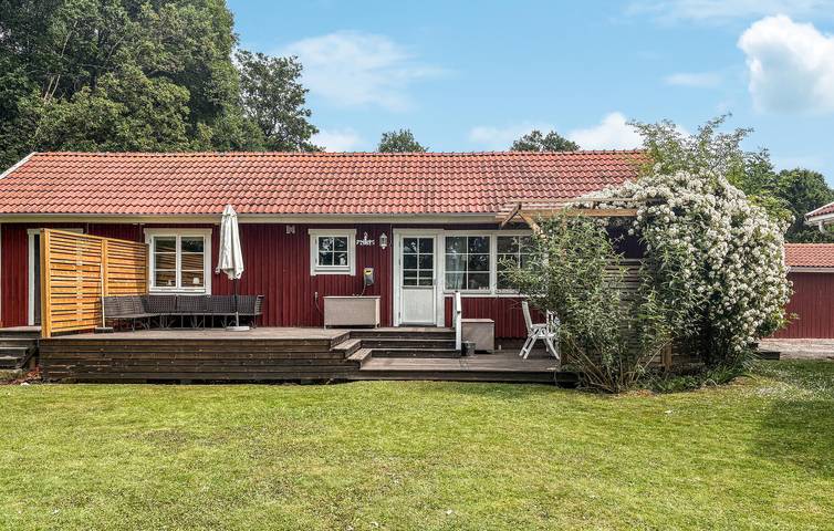 Hus för 6 Personer med trädgård in Öland