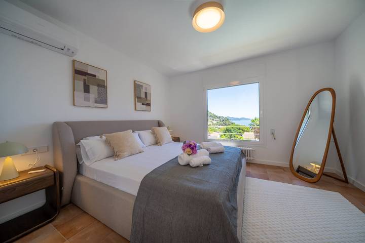 Villa Garden con Piscina, Frente al Mar y Aire Acondicionado in sa Forcanera (Blanes), Blanes