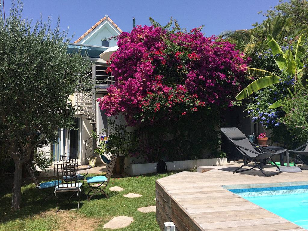 Habitation Bougainville - Chambre d'hôtes "Bougainville" in Marseille, Région de Marseille