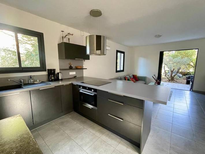 Location de vacances pour 6 personnes, avec jardin dans Plage de Saint Cyprien (Lecci) - 2