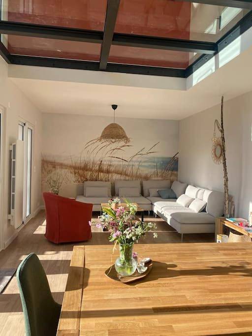 Villa in Saint-Marc-sur-Mer, Saint-Nazaire