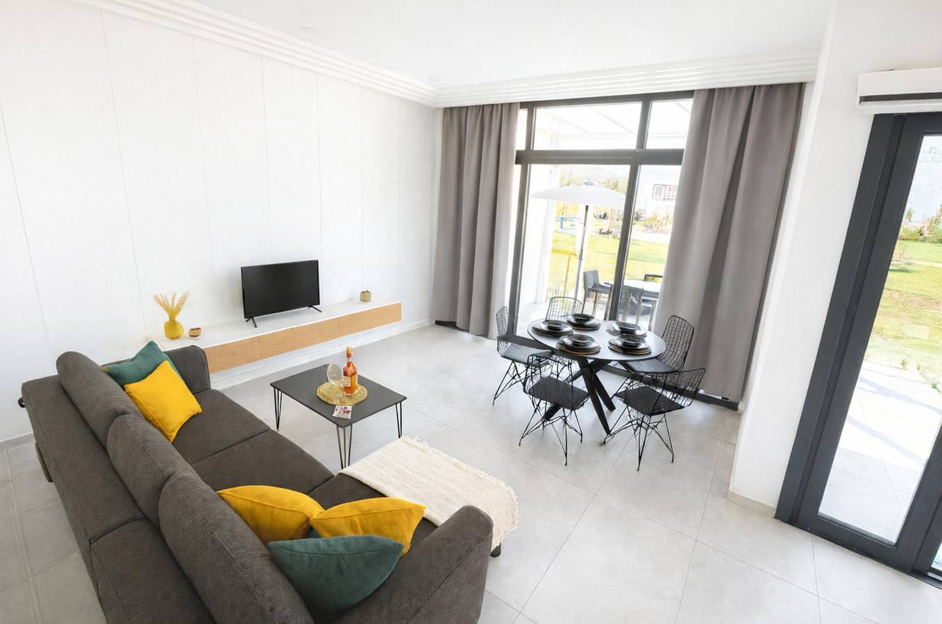 Apartamento entero, Apartamento familiar 16-3 The Resort con vistas a la piscina in República Turca del Norte de Chipre