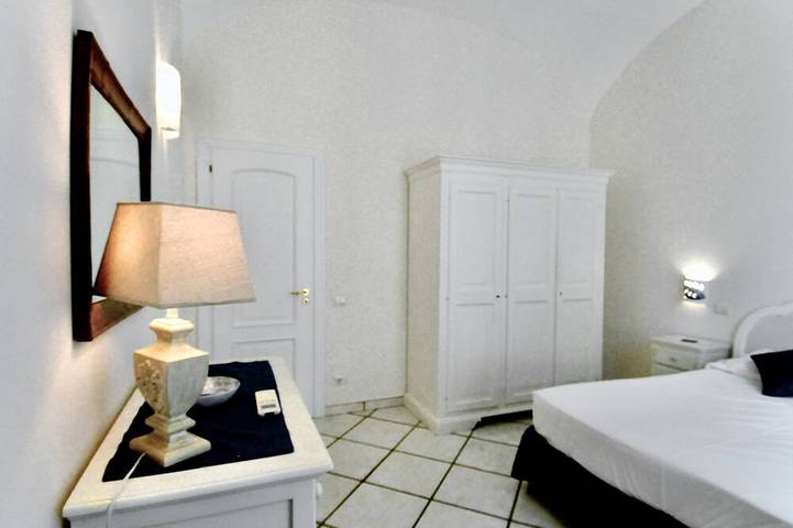 Gîte pour 6 personnes, avec balcon à Minori - 4