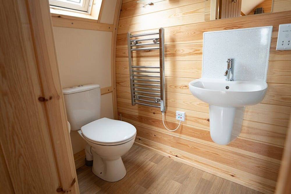 Standard-Optional Hot Tub-Pet Free-Kabine-Ensuite mit Dusche in Cumbria