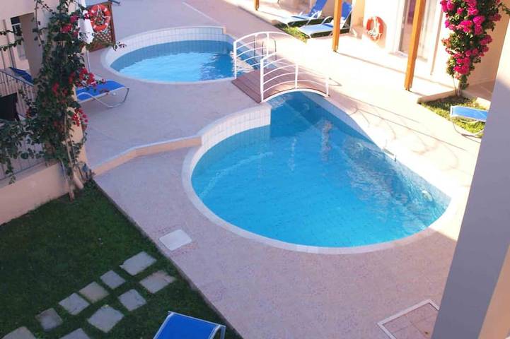 Villa für 4 Personen, mit Pool und Balkon sowie Garten auf Kreta - 3