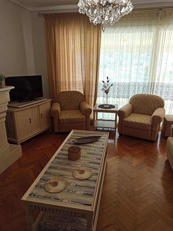 Gîte pour 10 personnes, avec Balcon ainsi que Terrasse et Vue à Kavala - 3