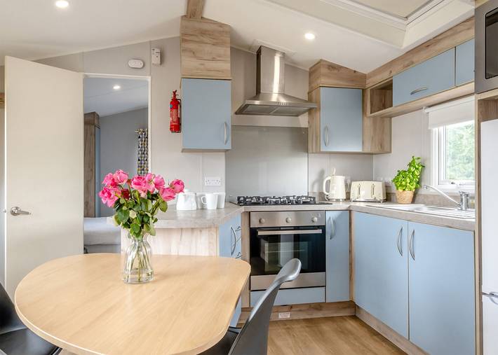 Silver 3 Bedroom Caravan, Sleeps 8 in Calbourne, Isla de Wight